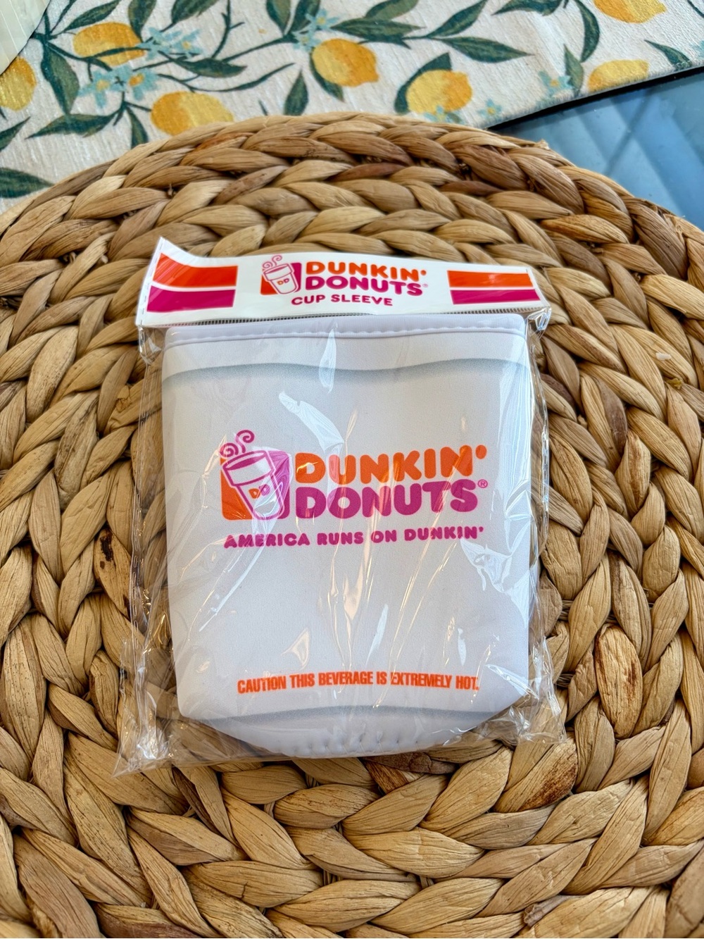 Dunkin' Donuts Cup Sleeve - White with Pink & Orange Logo New